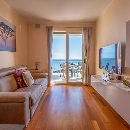 Terrazza Sul Mare Apartment